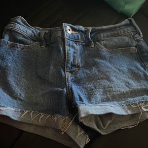 Abercrombie kids shirt size 11/12